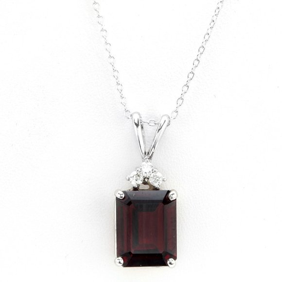 5.10Ct Natural Garnet and Diamond 14K Solid White Gold Necklace